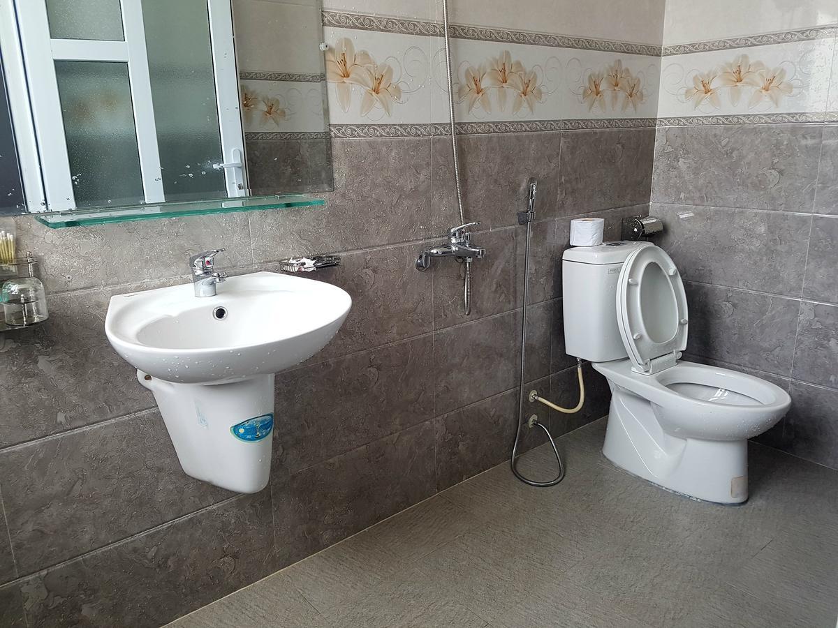 Bac Huong Hotel Kon Tum Экстерьер фото
