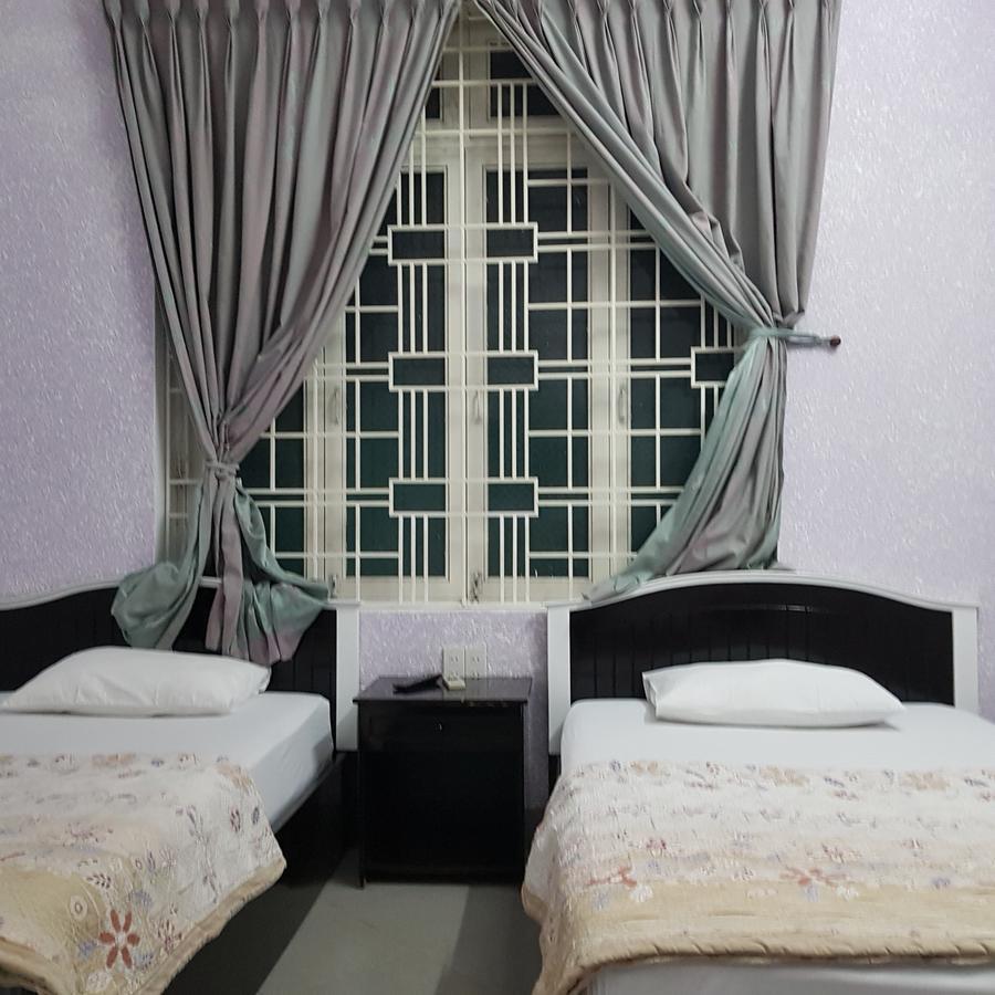 Bac Huong Hotel Kon Tum Экстерьер фото